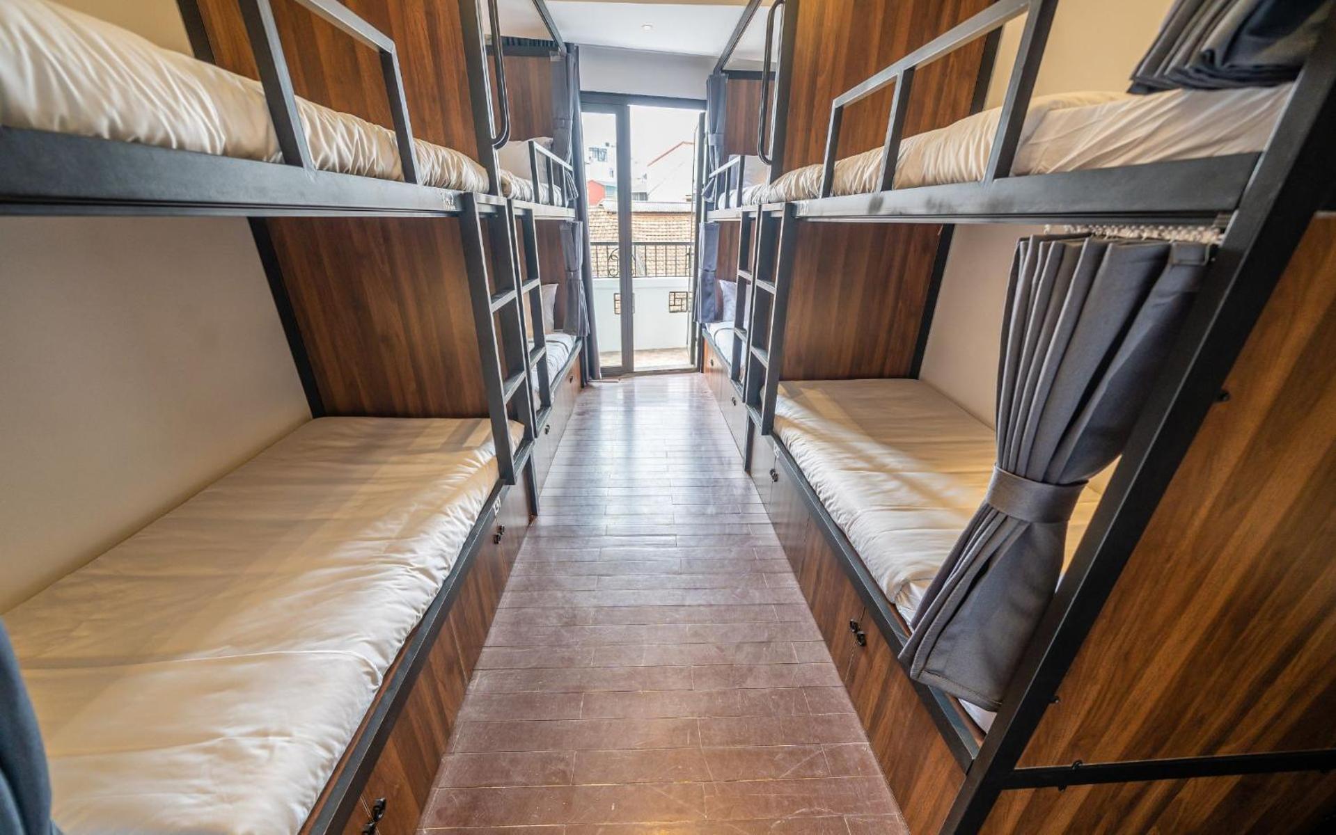 Mad Monkey Hanoi Hostel ภายนอก รูปภาพ